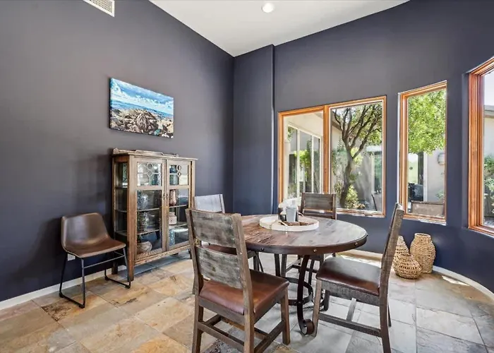 Sunrise Retreat - Backyard Oasis - Beautiful Views * Scottsdale